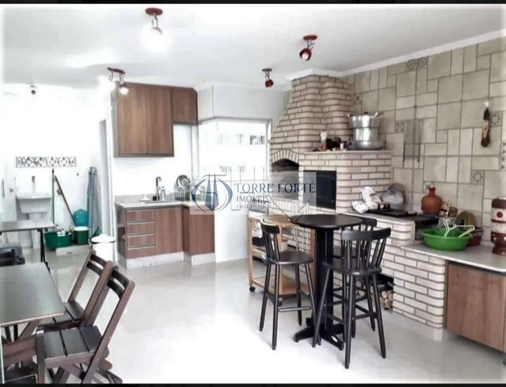 Casa, 3 quartos, 220 m² - Foto 8