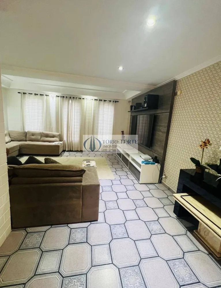 Casa, 3 quartos, 286 m² - Foto 1