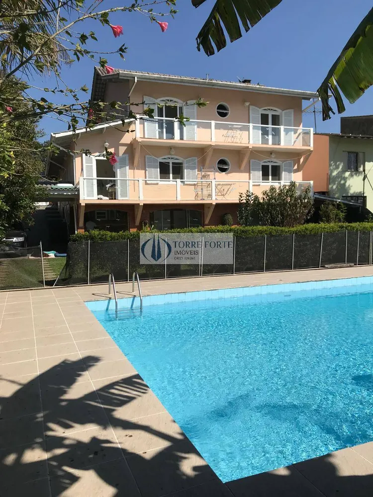 Sobrado, 4 quartos, 600 m² - Foto 2
