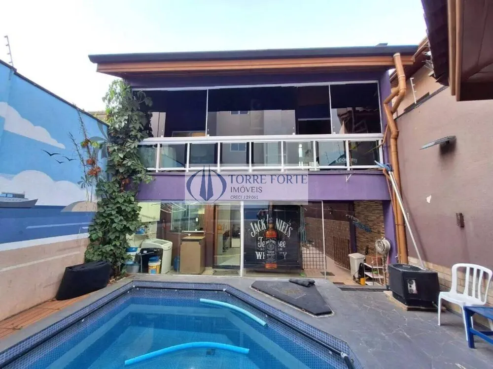 Casa, 3 quartos, 180 m² - Foto 2
