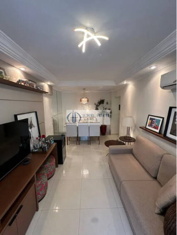 Apartamento à venda com 2 quartos, 64m² - Foto 2