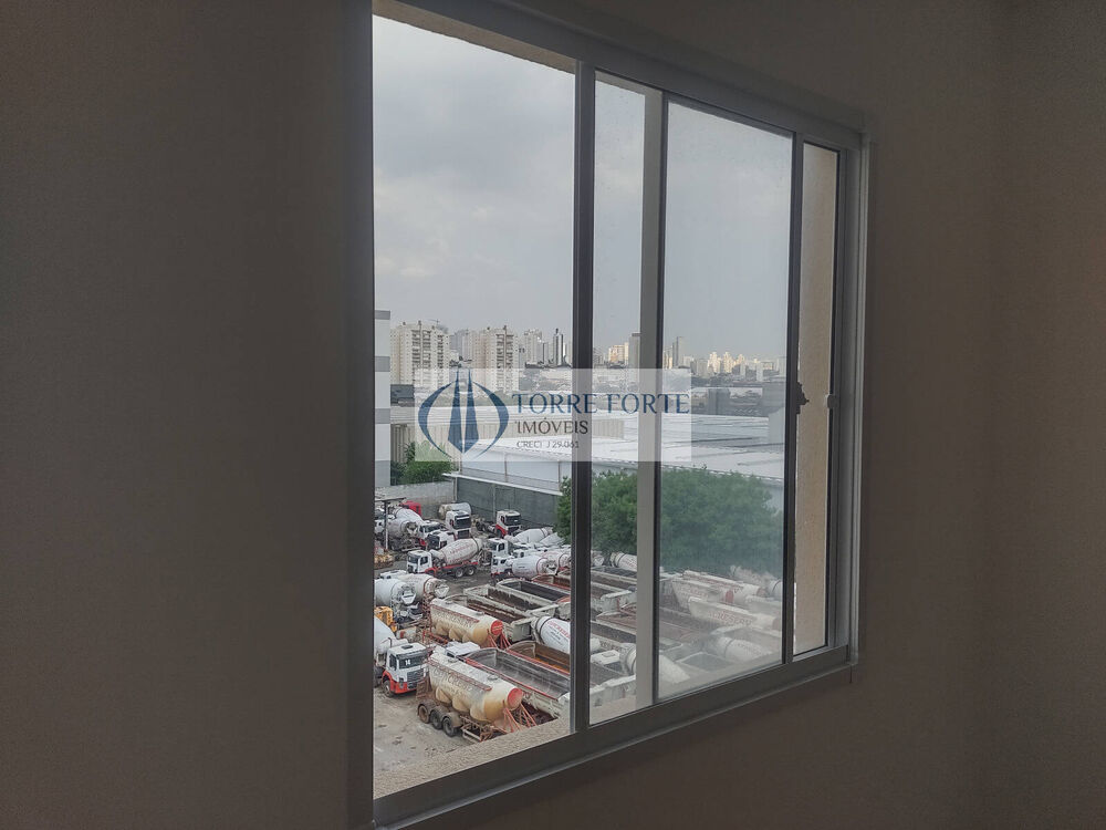 Apartamento à venda com 2 quartos, 35m² - Foto 2