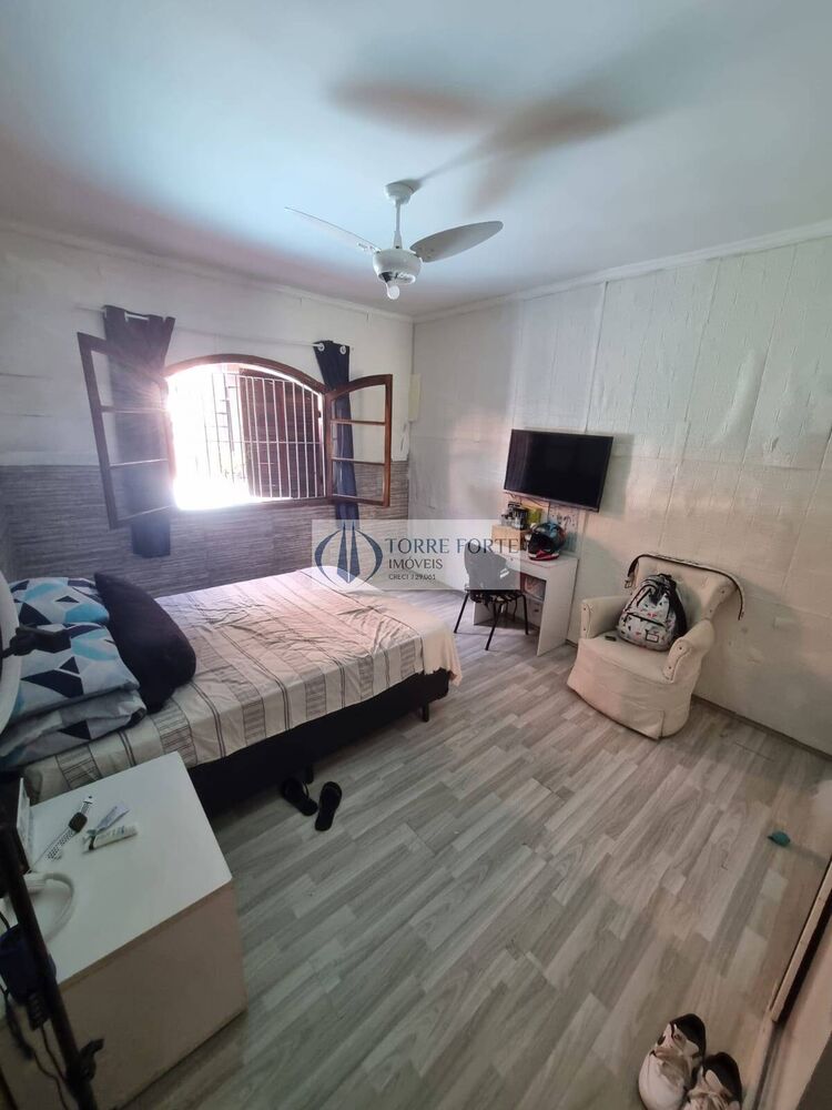 Casa, 3 quartos, 250 m² - Foto 5