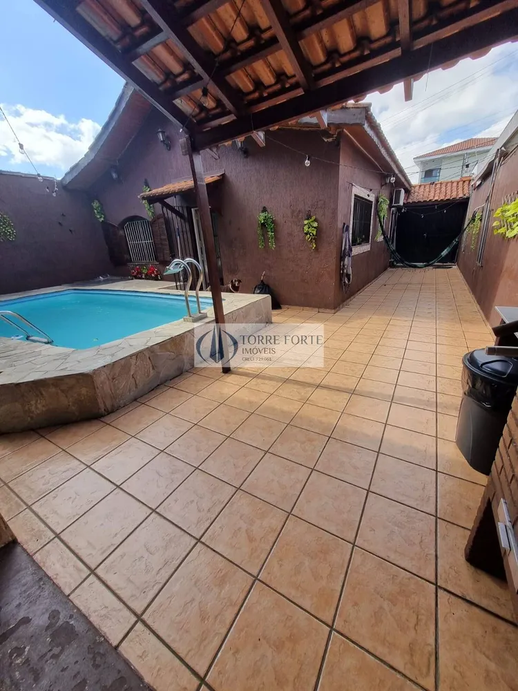 Casa, 3 quartos, 250 m² - Foto 9