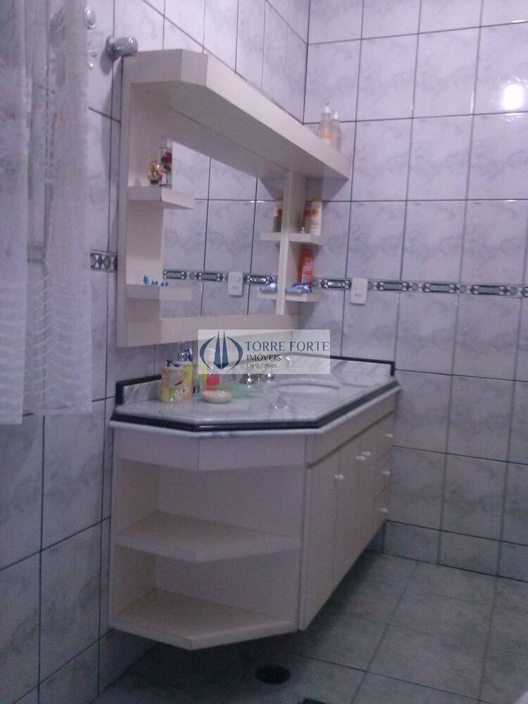 Sobrado, 3 quartos, 273 m² - Foto 2