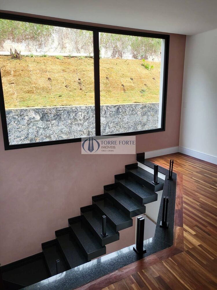 Casa à venda com 3 quartos, 491m² - Foto 3