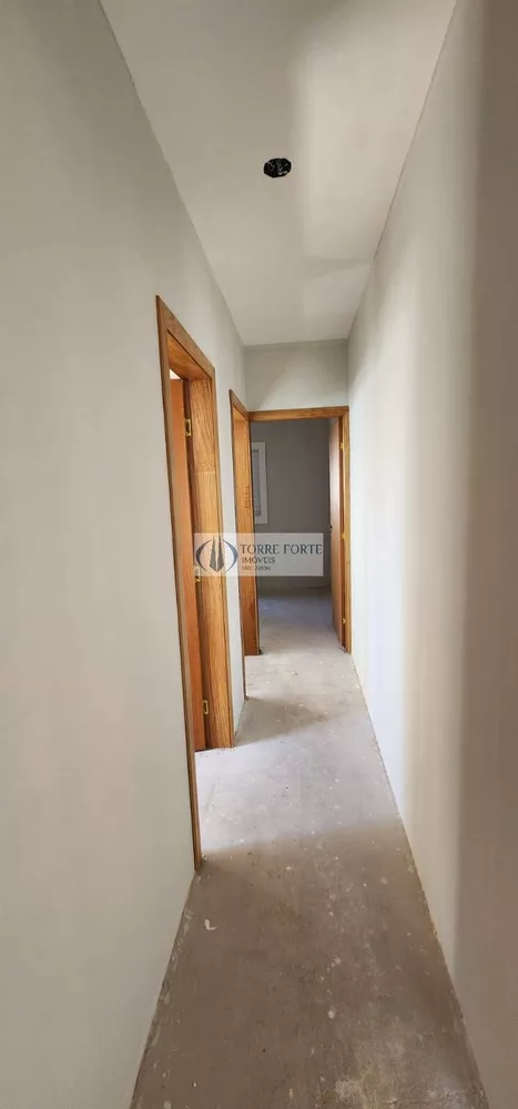 Casa à venda com 3 quartos, 300m² - Foto 10