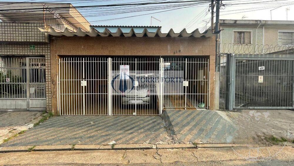Casa, 3 quartos, 245 m² - Foto 1