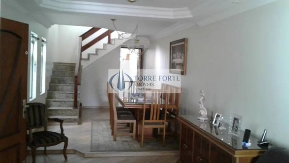 Casa, 4 quartos, 220 m² - Foto 1