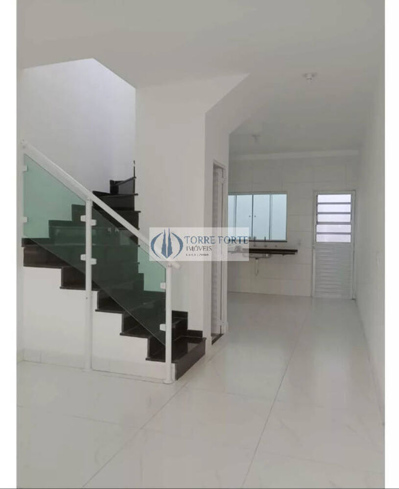 Casa à venda com 2 quartos, 95m² - Foto 1