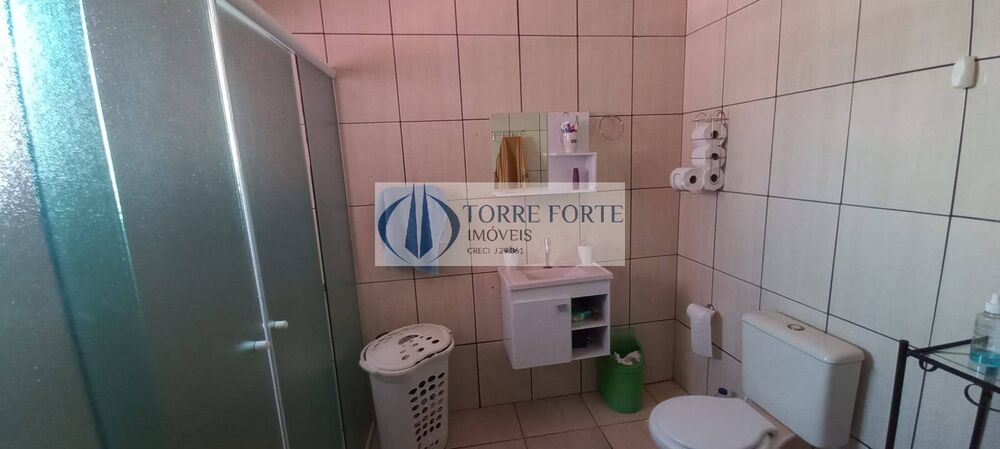 Casa à venda com 6 quartos, 410m² - Foto 2