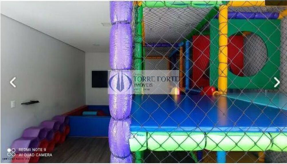 Apartamento à venda com 2 quartos, 65m² - Foto 17