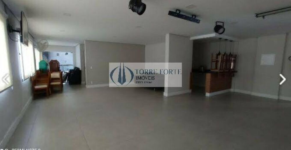 Apartamento à venda com 2 quartos, 65m² - Foto 20