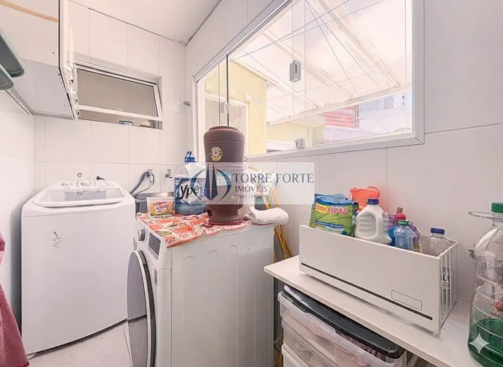 Casa, 4 quartos, 217 m² - Foto 1