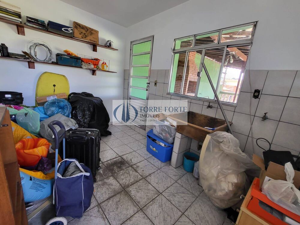 Casa, 3 quartos, 203 m² - Foto 3