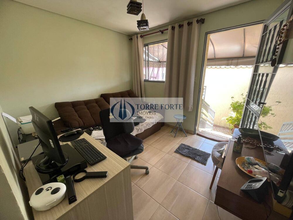 Casa, 5 quartos, 220 m² - Foto 3