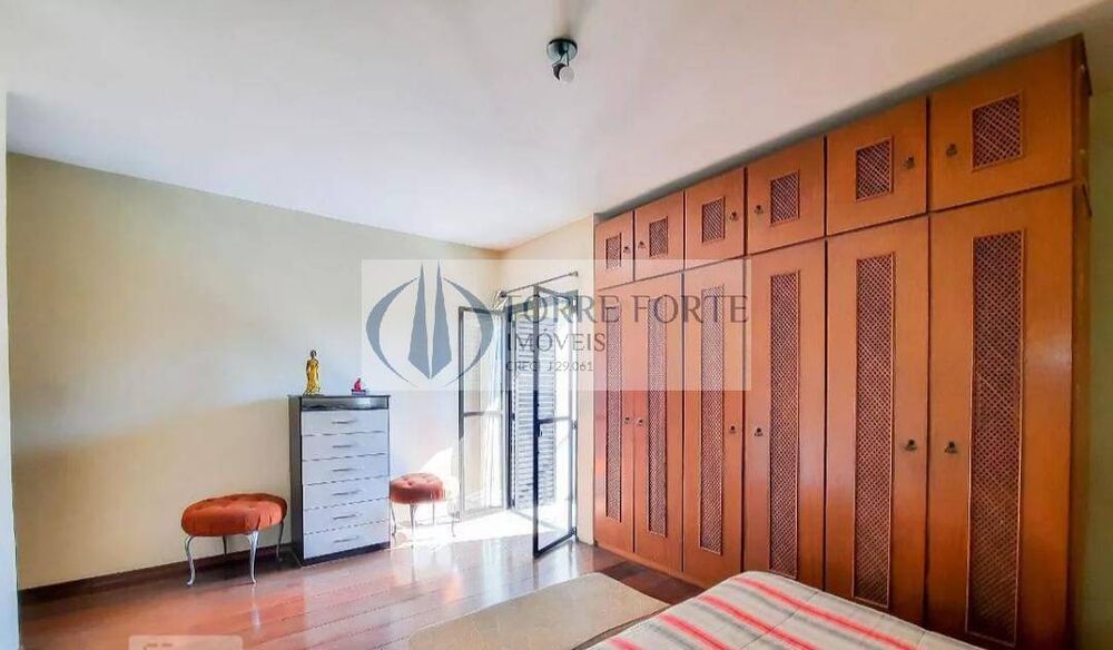 Casa à venda com 4 quartos, 313m² - Foto 3