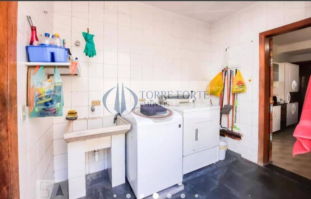 Casa à venda com 4 quartos, 313m² - Foto 4