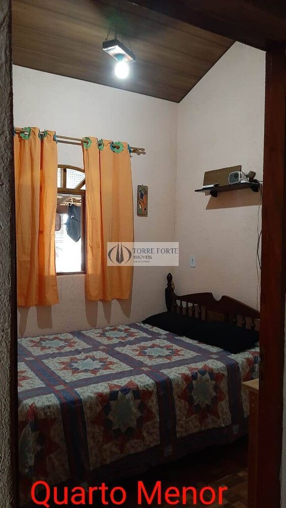 Sítio, 3 quartos, 1000 m² - Foto 1