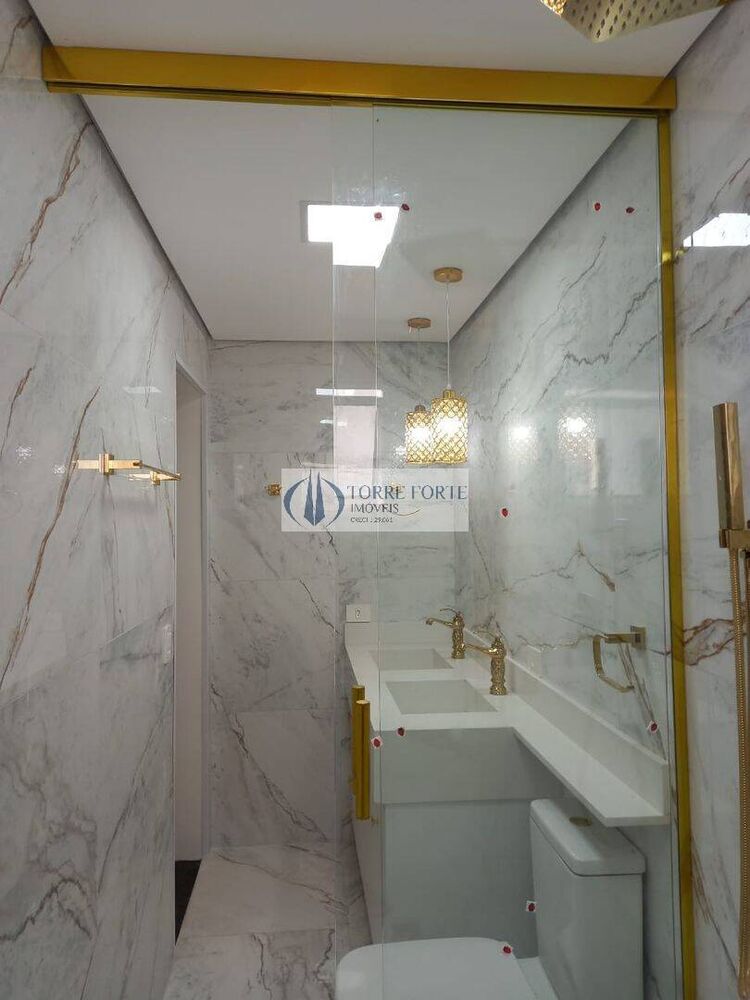 Sobrado, 3 quartos, 219 m² - Foto 2