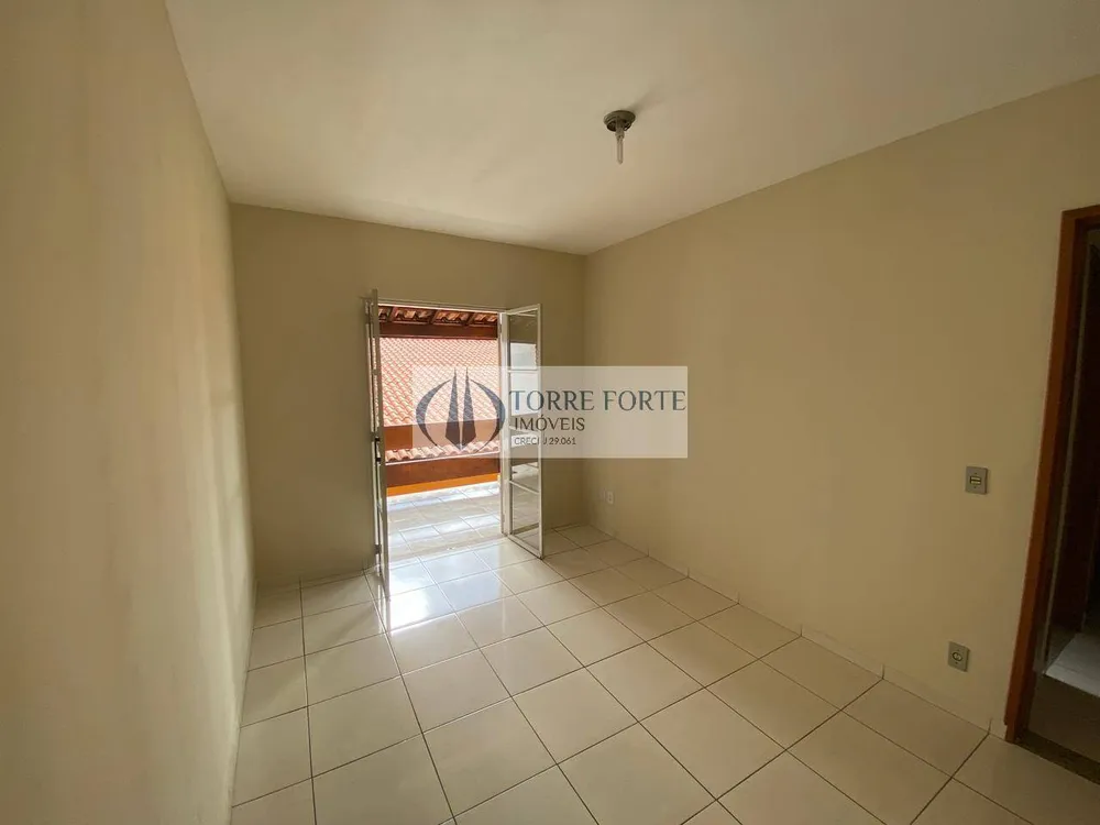 Casa, 2 quartos, 216 m² - Foto 4