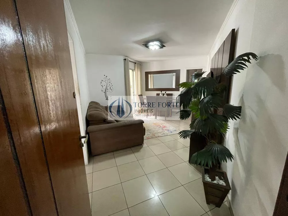 Apartamento à venda com 3 quartos, 68m² - Foto 1