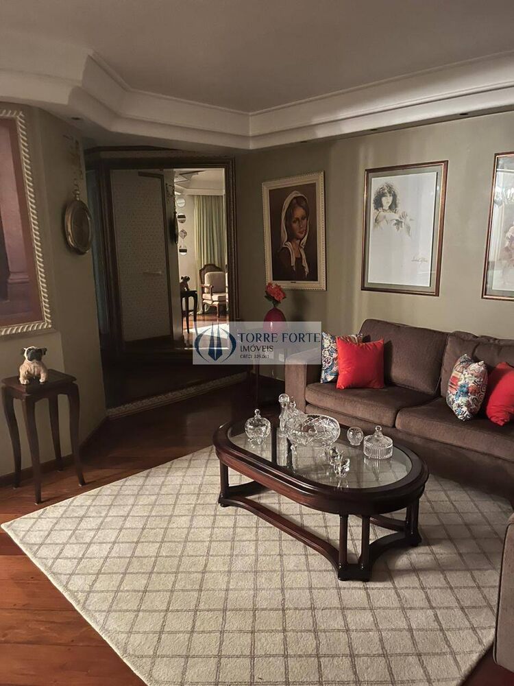 Apartamento à venda com 3 quartos, 149m² - Foto 1