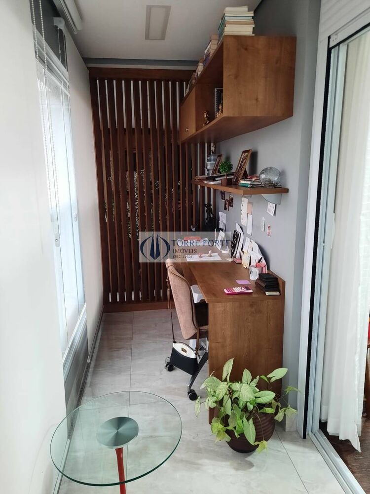 Apartamento à venda com 3 quartos, 127m² - Foto 3
