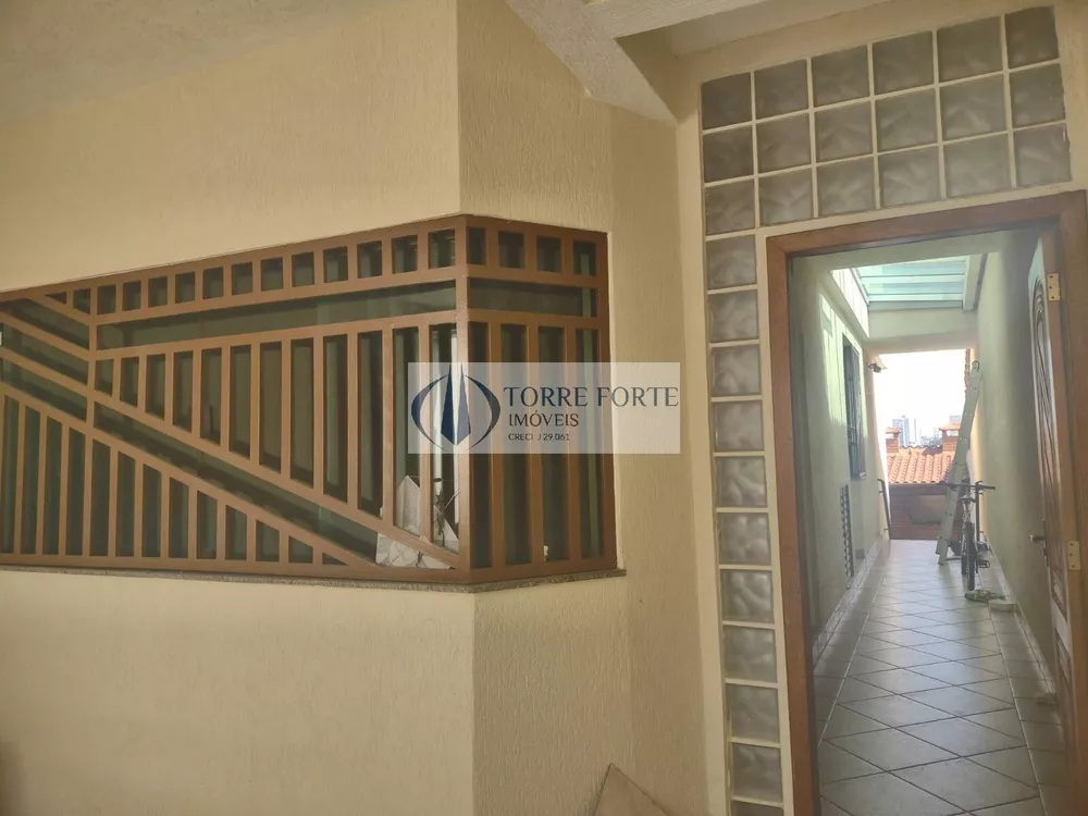 Sobrado à venda com 3 quartos, 210m² - Foto 4