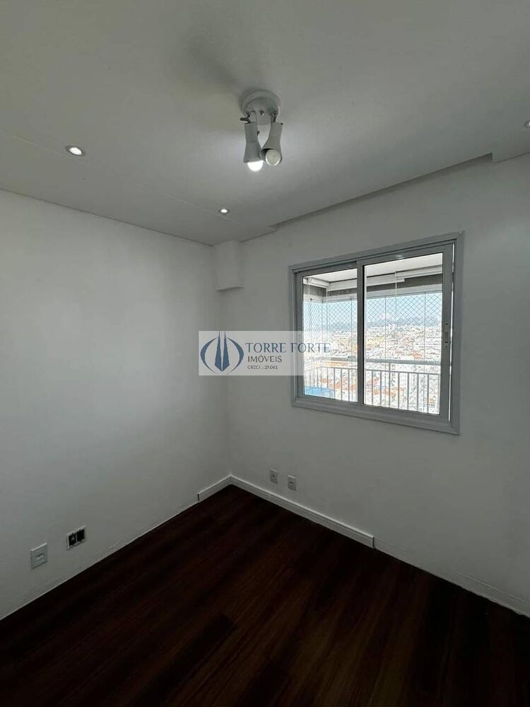 Apartamento à venda com 2 quartos, 63m² - Foto 3