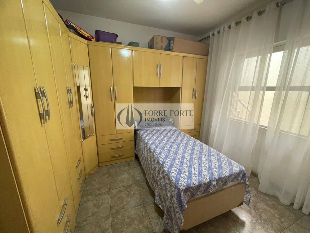Casa, 5 quartos, 158 m² - Foto 4