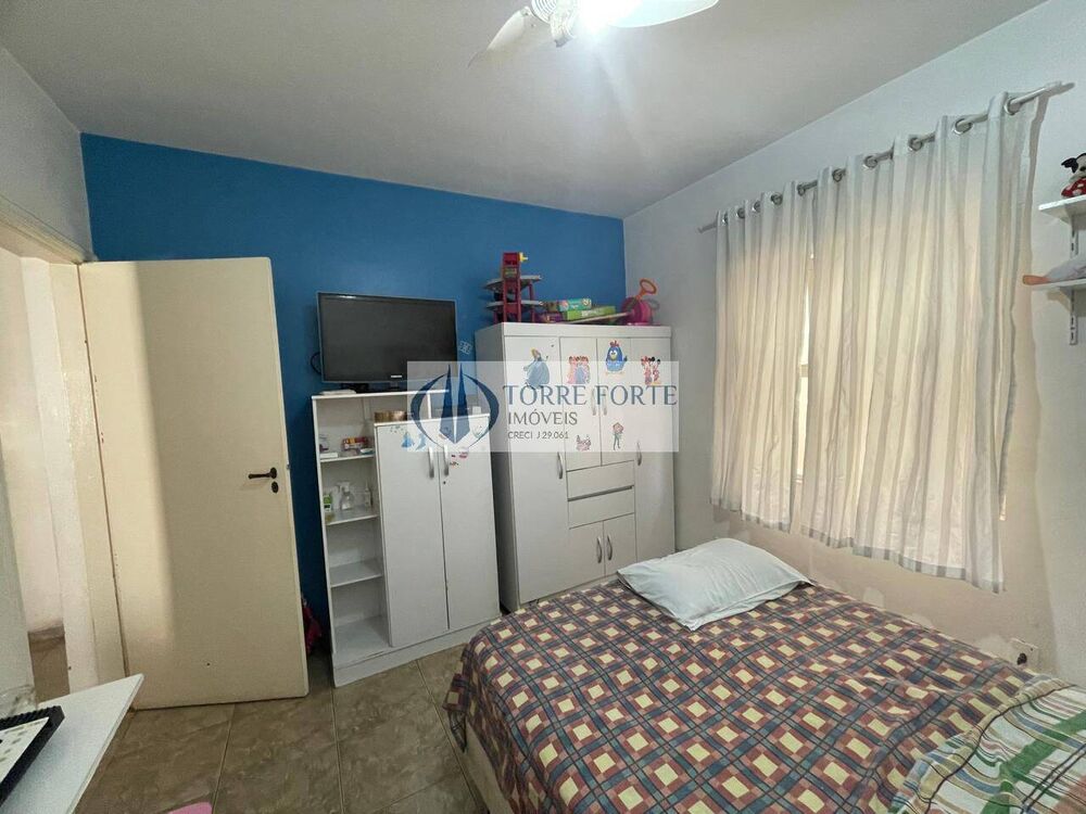 Casa, 5 quartos, 158 m² - Foto 2