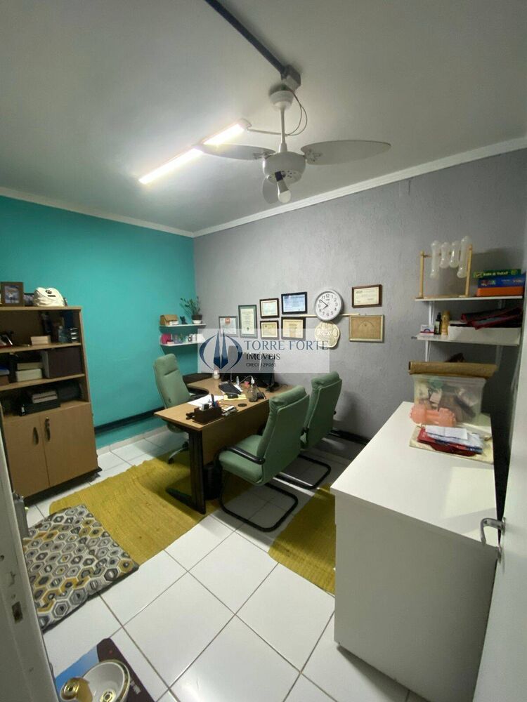 Casa, 5 quartos, 230 m² - Foto 4
