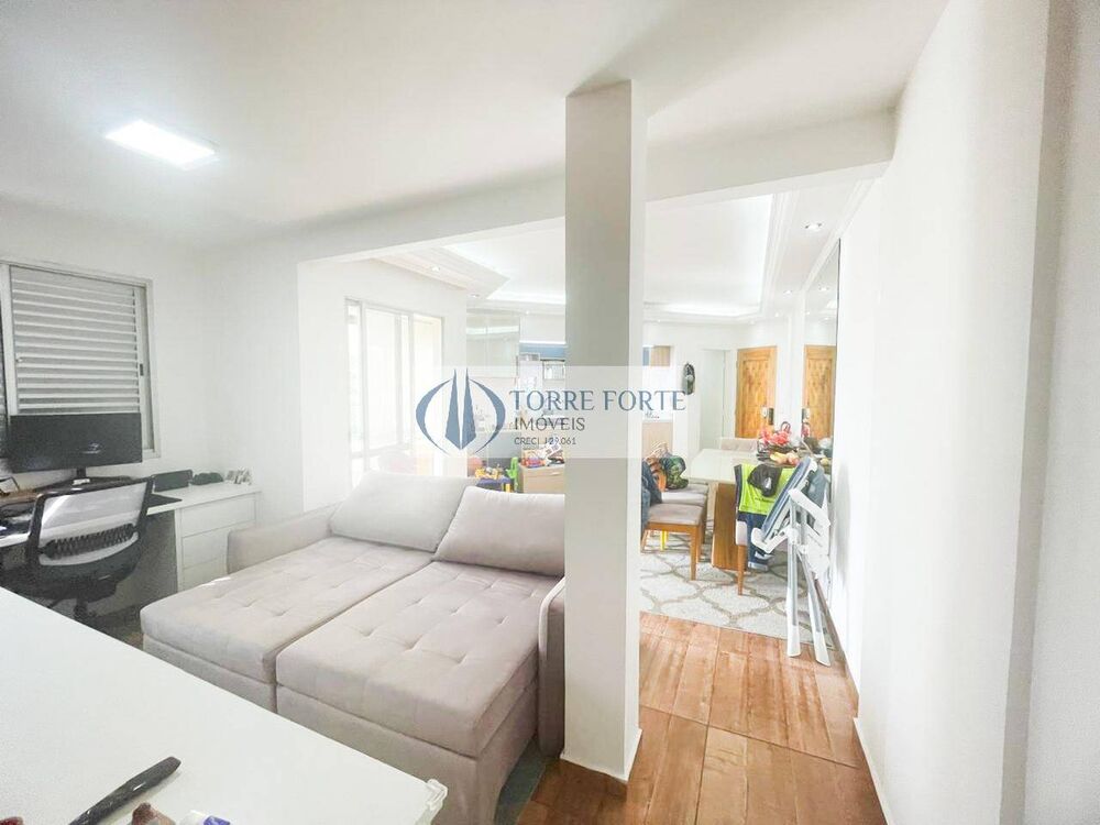 Apartamento à venda com 3 quartos, 68m² - Foto 1