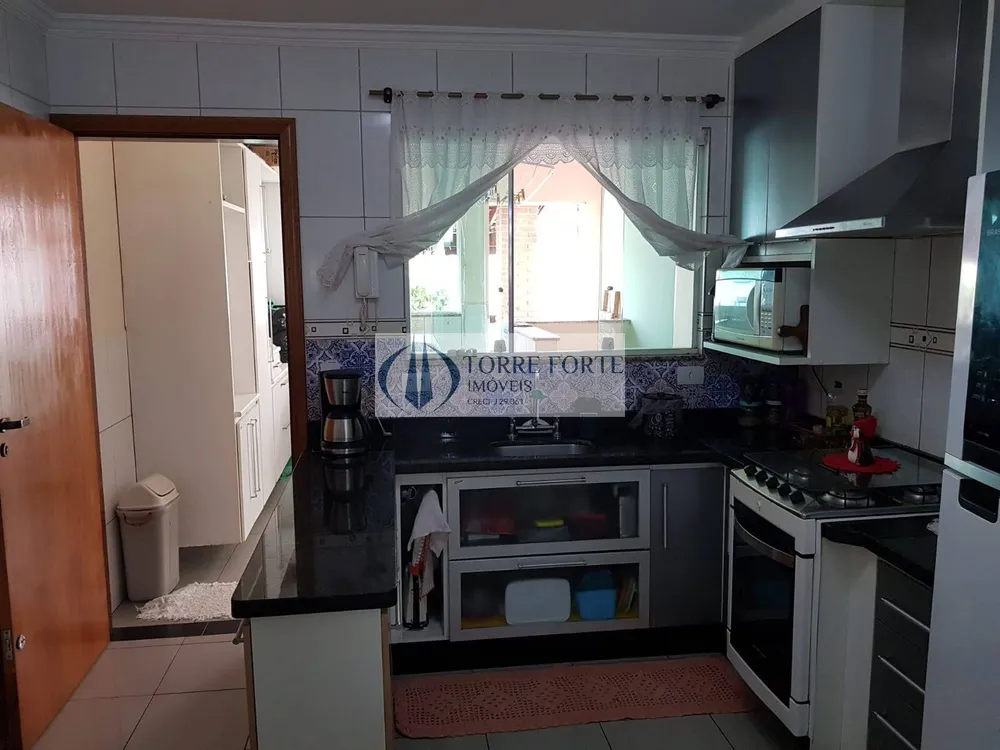 Casa, 3 quartos, 200 m² - Foto 4
