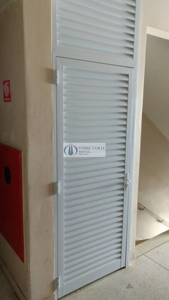 Apartamento à venda com 1 quarto, 29m² - Foto 11