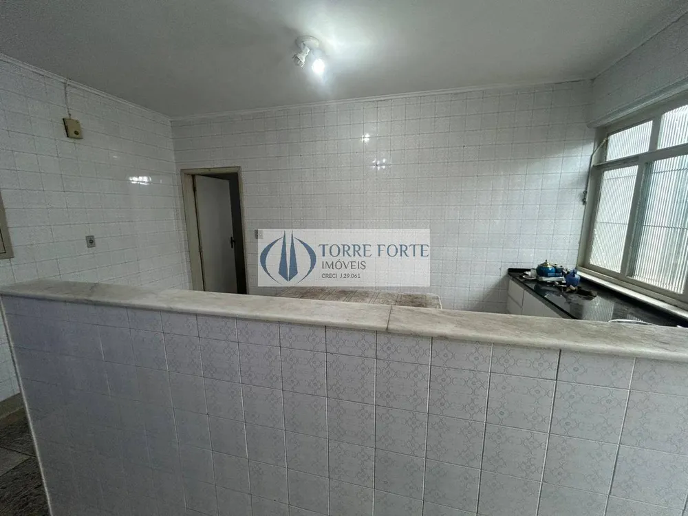 Casa, 3 quartos, 240 m² - Foto 4