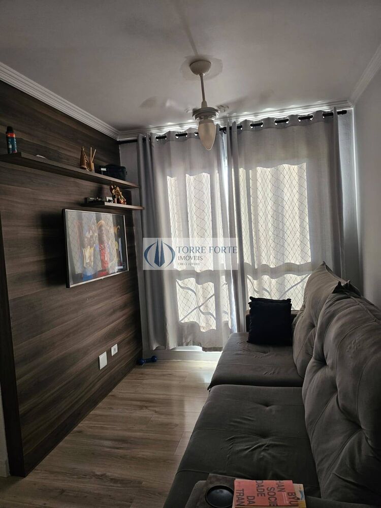 Apartamento à venda com 2 quartos, 50m² - Foto 2