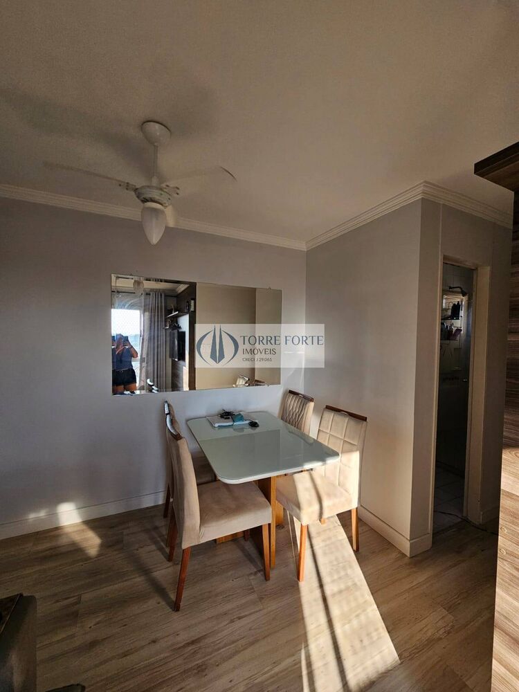 Apartamento à venda com 2 quartos, 50m² - Foto 4