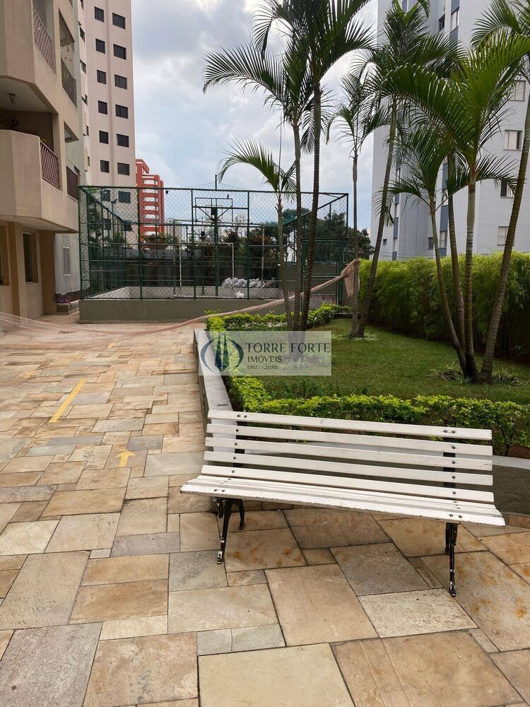 Apartamento à venda com 3 quartos, 70m² - Foto 7