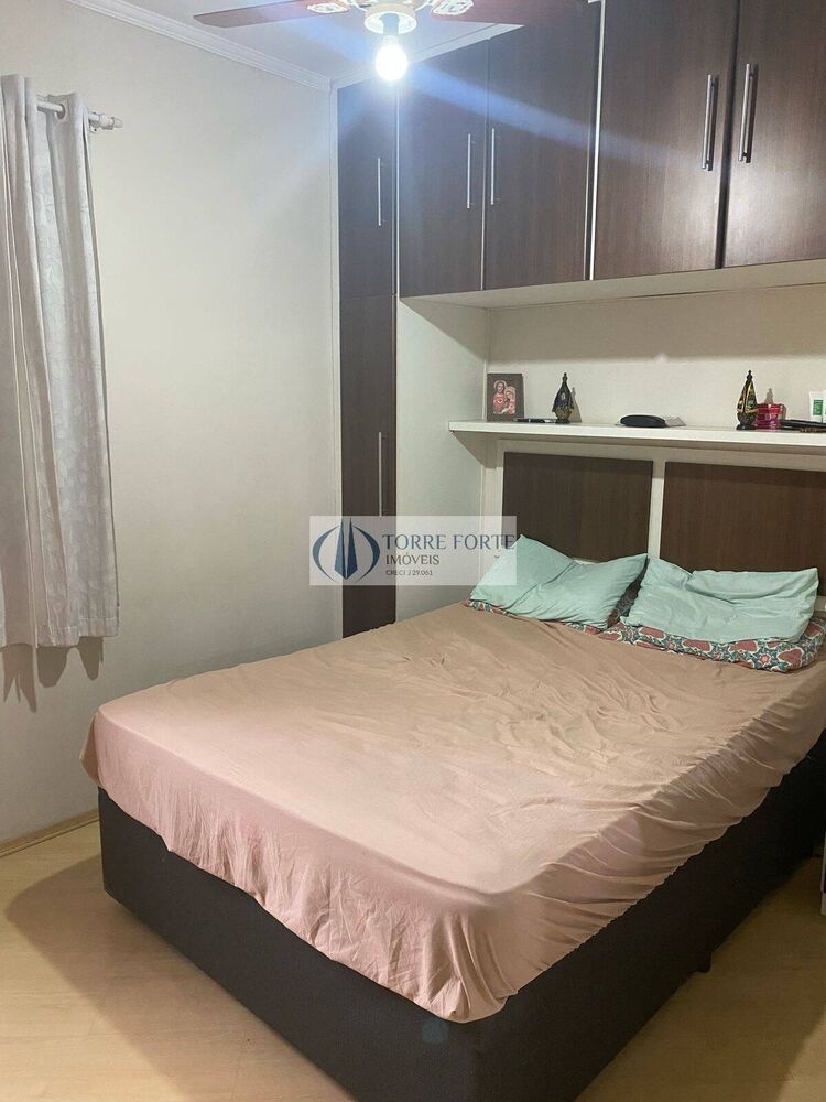 Apartamento à venda com 3 quartos, 70m² - Foto 4