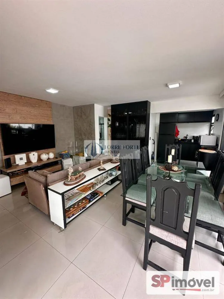 Apartamento, 3 quartos, 188 m² - Foto 2