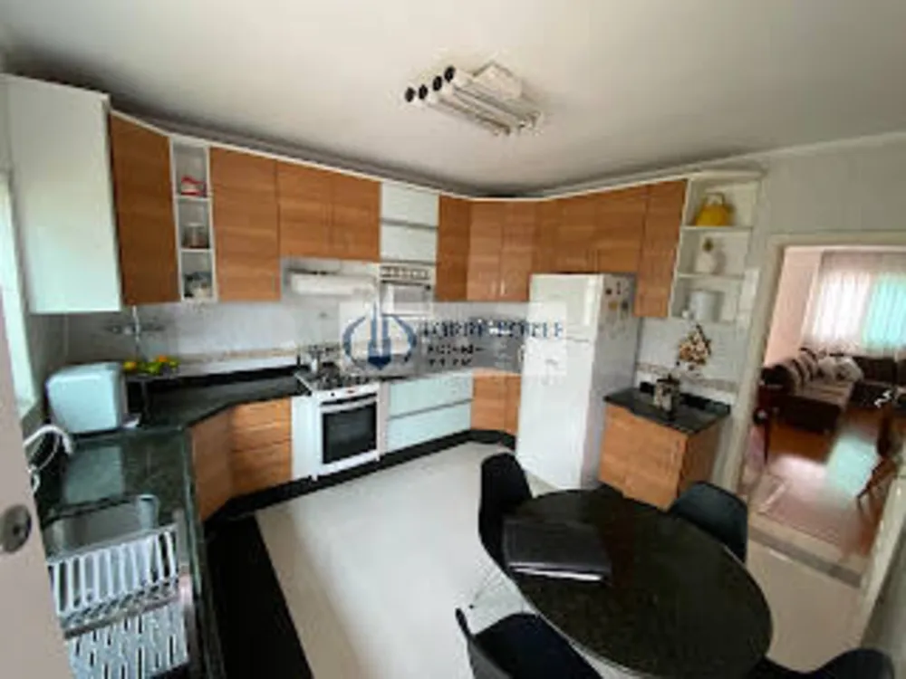 Casa, 3 quartos, 130 m² - Foto 1