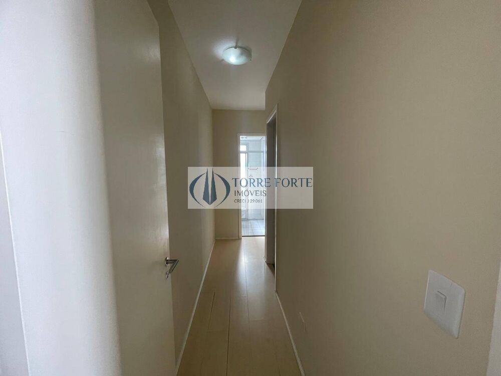 Apartamento para alugar com 2 quartos, 55m² - Foto 11