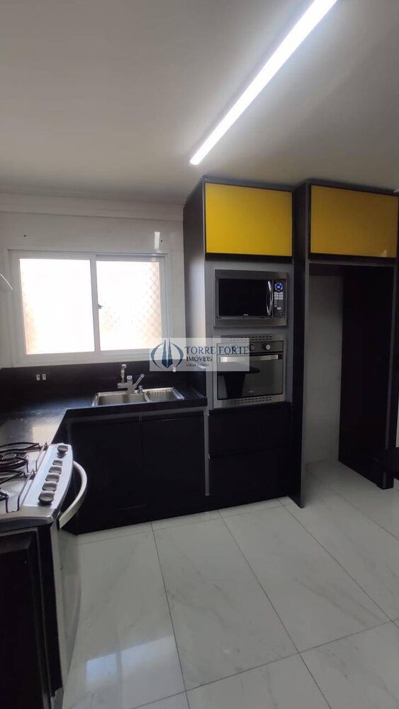 Apartamento à venda com 3 quartos, 106m² - Foto 2