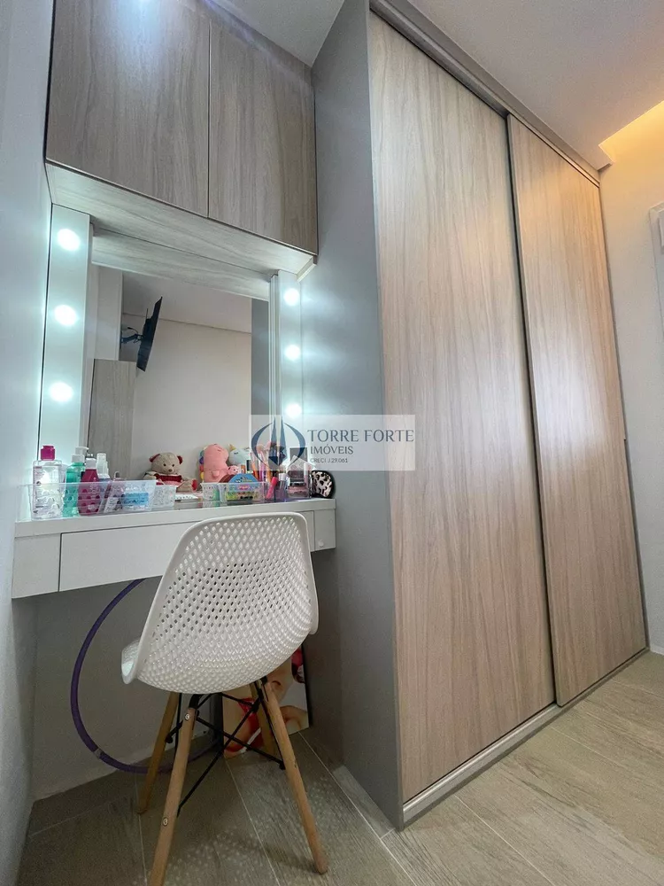 Apartamento à venda com 2 quartos, 63m² - Foto 7