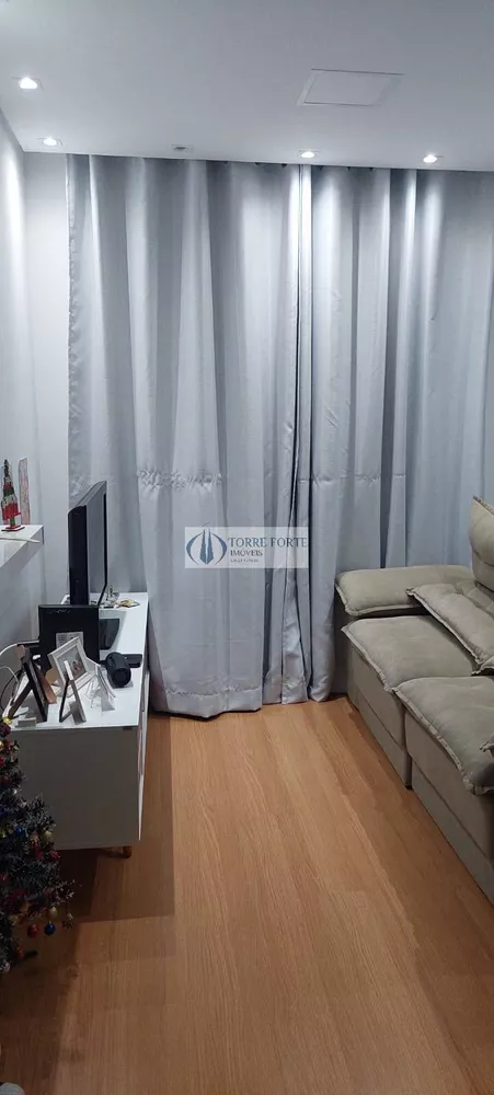 Apartamento à venda com 2 quartos, 41m² - Foto 1