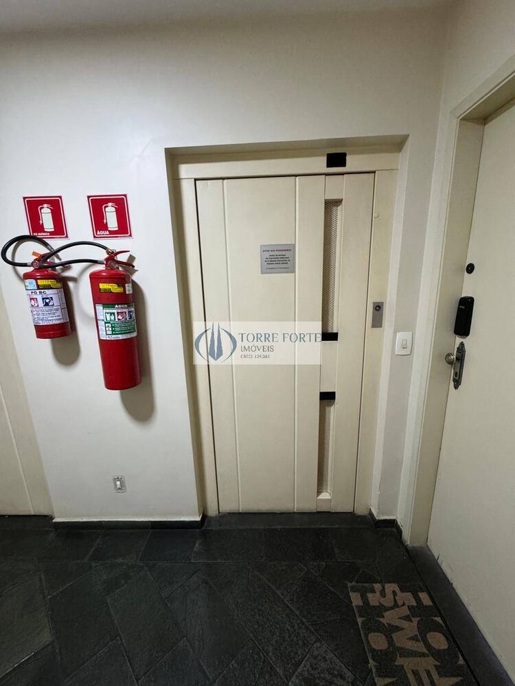 Apartamento à venda com 2 quartos, 64m² - Foto 2