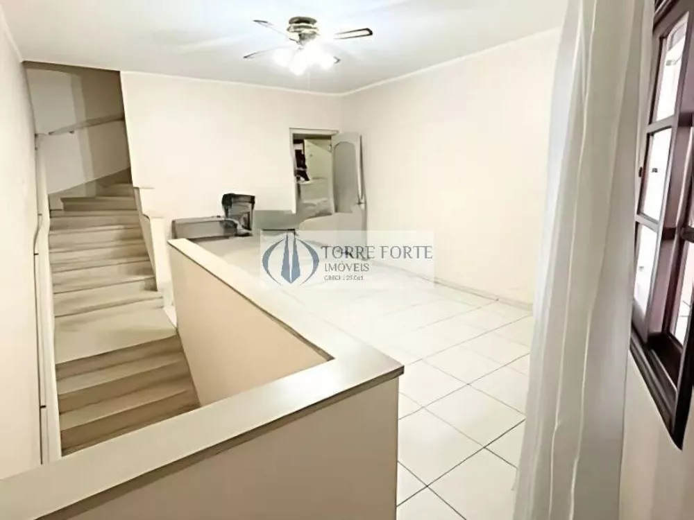 Sobrado à venda com 3 quartos, 140m² - Foto 4