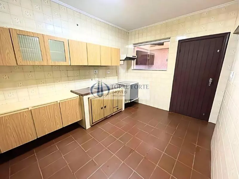 Sobrado à venda com 3 quartos, 140m² - Foto 6